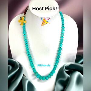 🎉HP turquoise colored and leather necklace